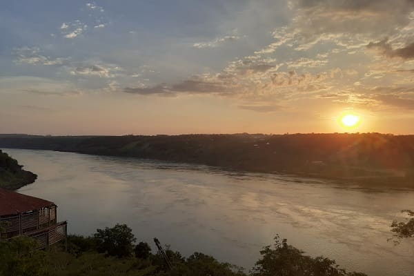 Ingressos kattamaram 2 por do sol Foz do Iguaçu 