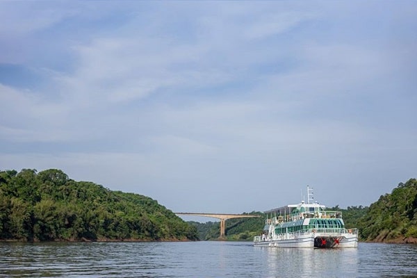 Transporte kattamaram 2 Foz do Iguaçu